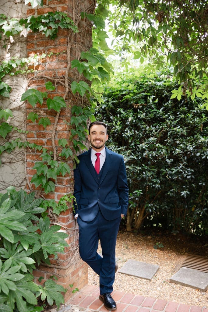 grooms portraits