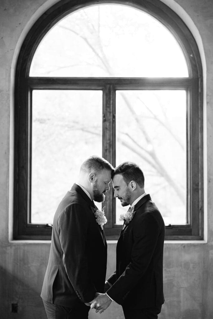 grooms portraits